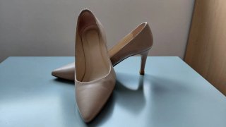 Tacones salón color nude talla 37