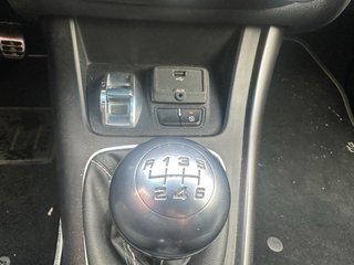 Alfa Giulietta 2015 150CV, libro,único propietario