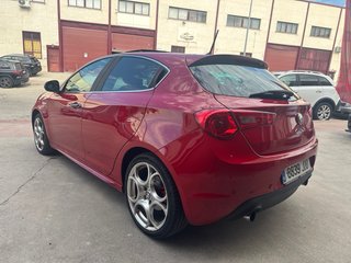 Alfa Giulietta 2015 150CV, libro,único propietario