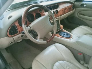 Jaguar XK8