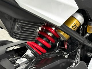 BMW F 900 R