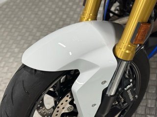 BMW F 900 R