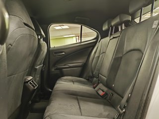Lexus UX 250h Business 2WD 135 kW (184 CV)