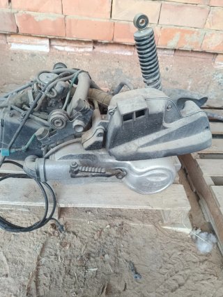 Motor Daelim 125 Scooter