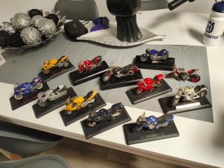Maquetas de Motos Deportivas