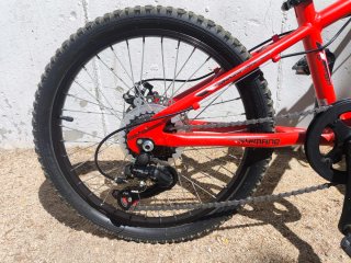 Bici Montaña MOMA Roja
