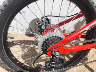 Bici Montaña MOMA Roja