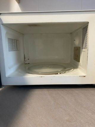 Microondas blanco