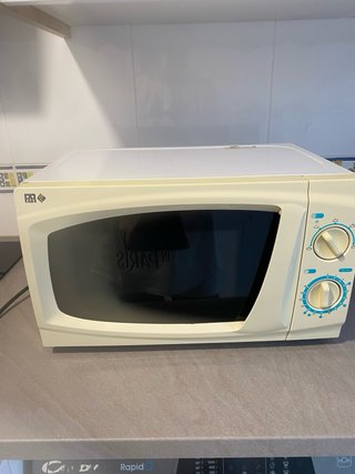 Microondas blanco