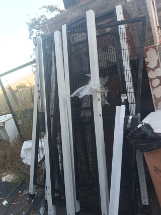 Vallado seguridad con puerta