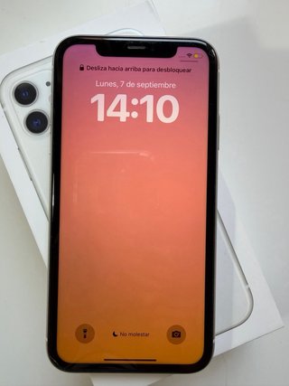 Iphone 11 Blanco +Regalo fundas +Caja original