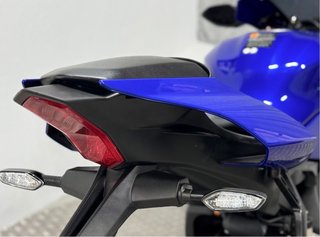 YAMAHA YZF-R1