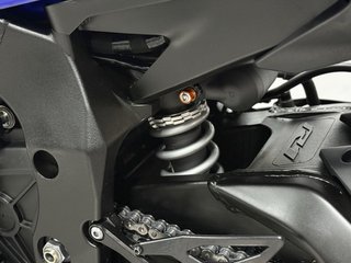 YAMAHA YZF-R1