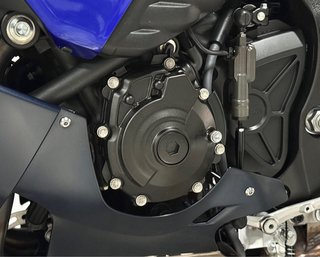 YAMAHA YZF-R1