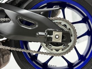 YAMAHA YZF-R1