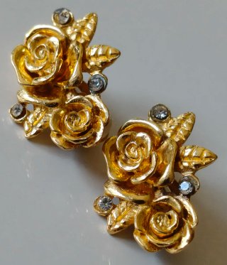 Encantadores Pendientes Clip Ungaro Bouquet Floral