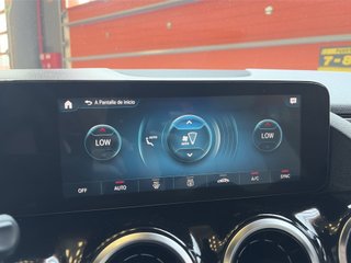 Mercedes-Benz GLA 180 100 kW (136 CV)