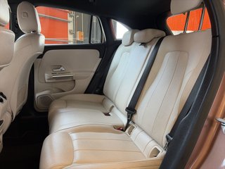 Mercedes-Benz GLA 180 100 kW (136 CV)