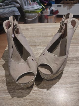 Sandalias Tommy Hilfiger Beige Cuña Verano