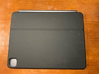 Teclado Bettdow para iPad 13”