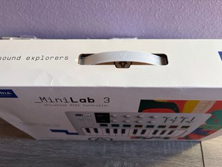 Arturia MiniLab 3 Blanco Garantía 2028 + Software