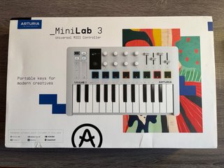 Arturia MiniLab 3 Blanco Garantía 2028 + Software