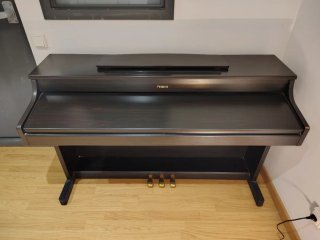 Piano digital Roland HP 337e