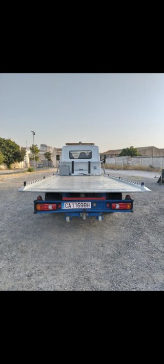 Vendo grúa porta coches