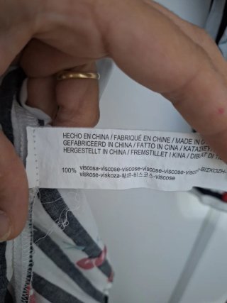 Camisa Rayas y Cerezas