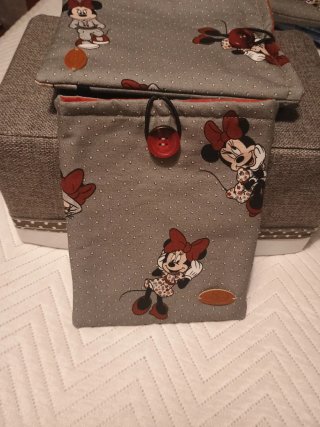 Funda acolchada para ebook  artesanal Minnie Mouse