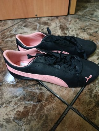 Zapatillas Puma Mujer Negras y Rosas Talla 37