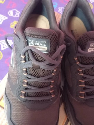 Zapatillas Skechers Montaña Talla 41