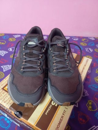 Zapatillas Skechers Montaña Talla 41