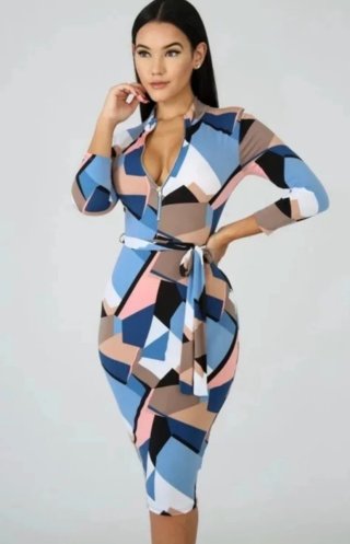 Vestido estampado midi con cinturón