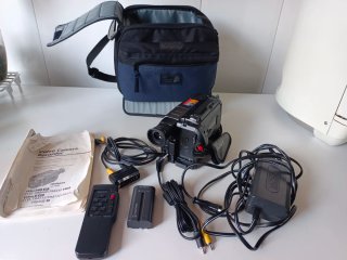 Sony Handycam Video 8 XR + Accesorios