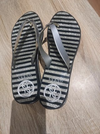 Sandalias Guess Plataforma Rayas Brillantes