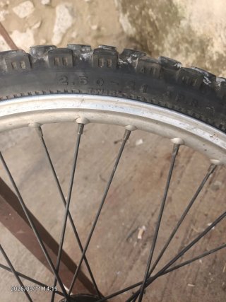 Ruedas Suzuki DR Big 50