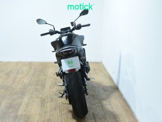 YAMAHA MT-09 (A)