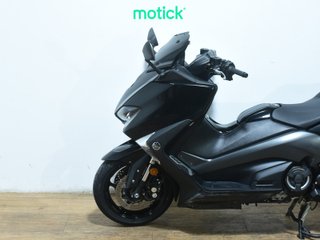 YAMAHA TMAX 530