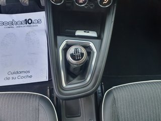 Renault Clio 1.0 TCe. Business