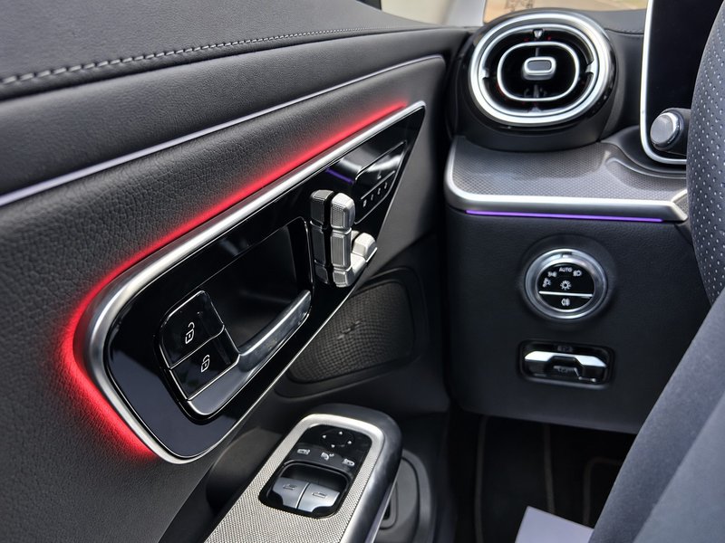 Mercedes-Benz CLE 2025, foto 18