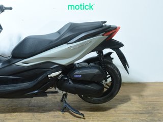 HONDA FORZA 125