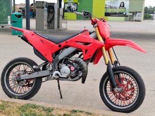 Honda HM Supermotard Roja