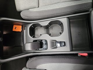Volvo XC40 1.5 T4 RECHARGE PHEVCORE AUTO