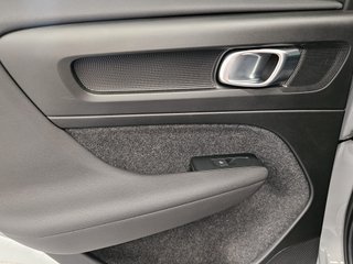 Volvo XC40 1.5 T4 RECHARGE PHEVCORE AUTO