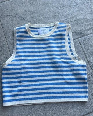 Camiseta Zara Rayas Azul y Blanco