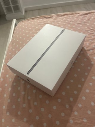 iPad 8ª Gen 32GB + Funda y Caja