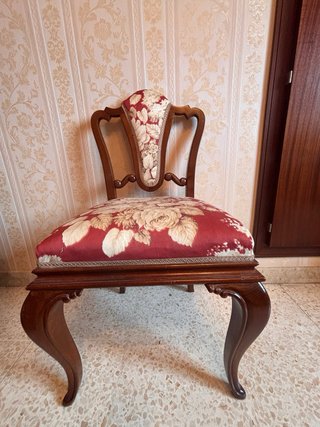 Silla madera Isabelina tapizada floral