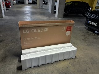 Caja Vacía TV 55"