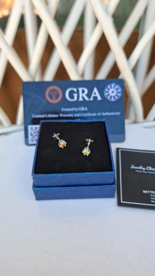 Pendientes Moissanita Arcoíris GRA Certificados